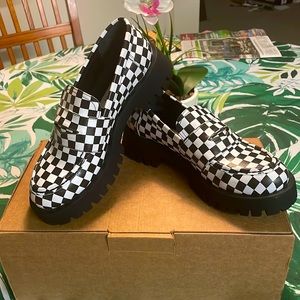 Steve Madden checkerboard loafer/ penny loafer